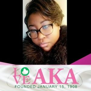 Meet your Posher, Brandy